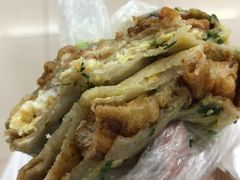 -正宗杂粮煎饼香软鸡蛋饼