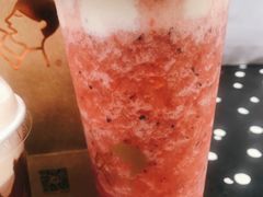 芝芝莓果-喜茶(北京三里屯太古里店)