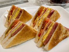 -香港新发烧腊茶餐厅(水围店)