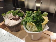 -烹然四季椰子鸡火锅(团结湖总店)