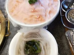 -小天鹅火锅·一线江景洪鼎旗舰店(洪崖洞店)