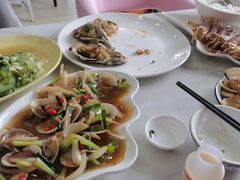 -覃记海鲜美食餐厅