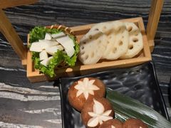 -湊湊火锅·茶憩(颐堤港店)