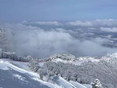 -鳌山滑雪度假区
