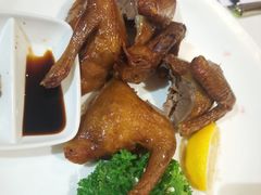 招牌红烧乳鸽-太平馆西餐厅(北京路店)