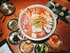 泡菜肥牛部队锅-春熙台韩国料理·章鱼肥牛(西丽店)