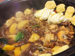 -鱼窝棚柴火铁锅炖(富山屯店)