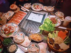 -张牌牌·东北烤肉小吃市集(金楠天街店)