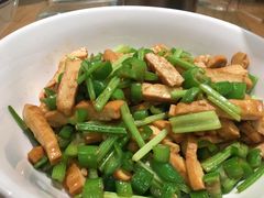 -费大厨辣椒炒肉(万家丽一店)