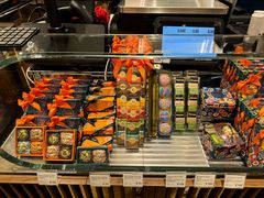 -VENCHI 闻绮(上海佛罗伦萨小镇店)