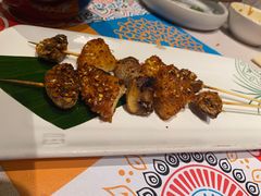 串烤黑牛肝菌-云海肴·汽锅鸡·云南菜(天山百盛优客店)