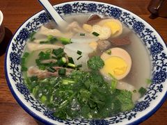 鸭腿粉丝汤-小潘记鸭血粉丝汤