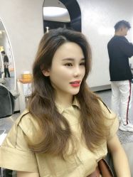 -东秀护肤造型