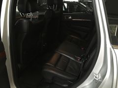 -北京祥龙博瑞汽车服务（集团）有限公司六分公司