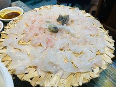 -官塘陈记鱼生·潮汕砂锅粥·牛肉火锅(潮枫路总店)