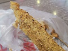 -小魏哥果仁烤面筋