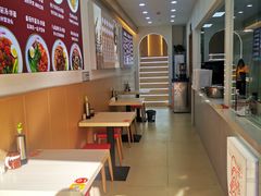 用餐区-八卤粉面·西安刀削·绵阳米粉(三湘泗宝店)