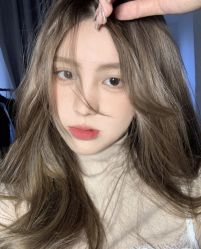 -AYO SALON