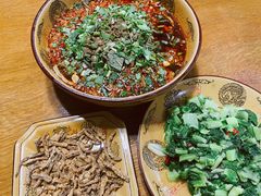 -乐山第一家临江鳝丝(茶坊路店)