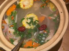 -耶里夏丽·丝路国际·新疆餐厅(浦东区东方路店)
