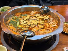 -大理.老字号渝记酸萝卜乌鱼(古城总店)
