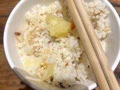 -有红鸡毛店·砂锅菜(抚琴夜市店)