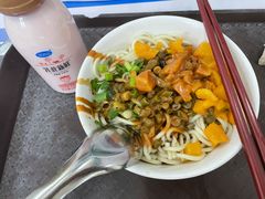 热干面-北大学一食堂