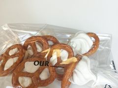 -OUR Bakery(中海环宇荟店)
