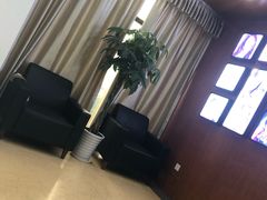 -赫尔森口腔·牙齿种植修复