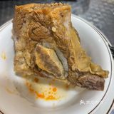 一秒脱骨。还有青菜自助。青菜很新鲜。今晚真的超满足