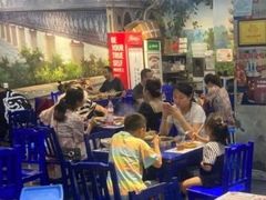 -马路边边串串香(苗栗路店)