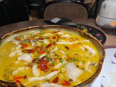酸菜湄公鱼-辛香汇·现炒川菜(淮海路百盛店)