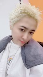 -DL HAIR SALON