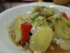 酸姜荞头蒸鱼头-海鲜街菜馆(海珠南路店)