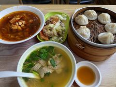 -珊珊小笼馆(仙霞路店)