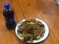 -样样红面馆