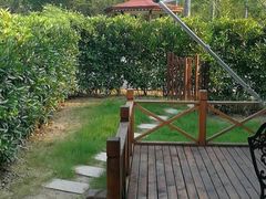 -崇明东平国家森林公园烧烤房车露营地