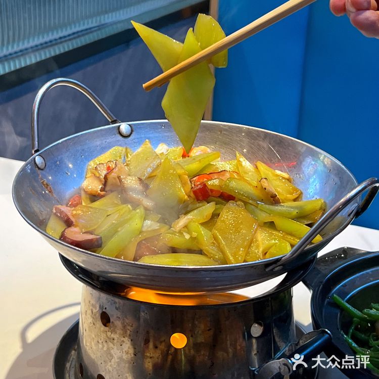 海肠捞饭不愧是招牌🥹四真的太香了 一口香到姥姥家！