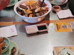 -潮界(LU·ONE凯德晶萃广场店)