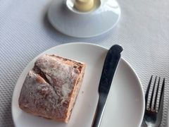 -岷山饭店·THE RIVER HOUSE西餐厅