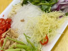 -官塘陈记鱼生·潮汕砂锅粥·牛肉火锅(潮枫路总店)