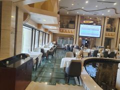 -碧中海汤泉汗蒸酒店