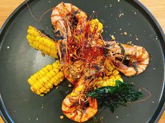 惹味胡椒虾配烤玉米-CHILLAX轻乐时(侨建·Hi City店)
