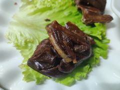 黄金烤乳鸽-三个大叔烤羊肉串·炭炉砂锅菜(西三旗店)