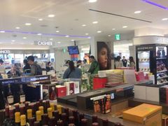 -关西国际机场直营免税店