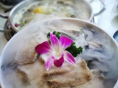 -三头牛·潮汕牛肉生蚝火锅 (夏湾店)