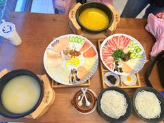 -桥香园云南过桥米线(红龙井店)