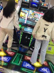 -蹦蹦乐园(南桥百联店)