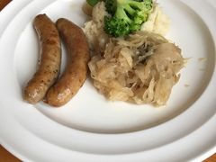 -LENBACH兰巴赫西餐啤酒坊(大连星海广场店)