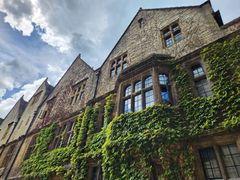-牛津大学